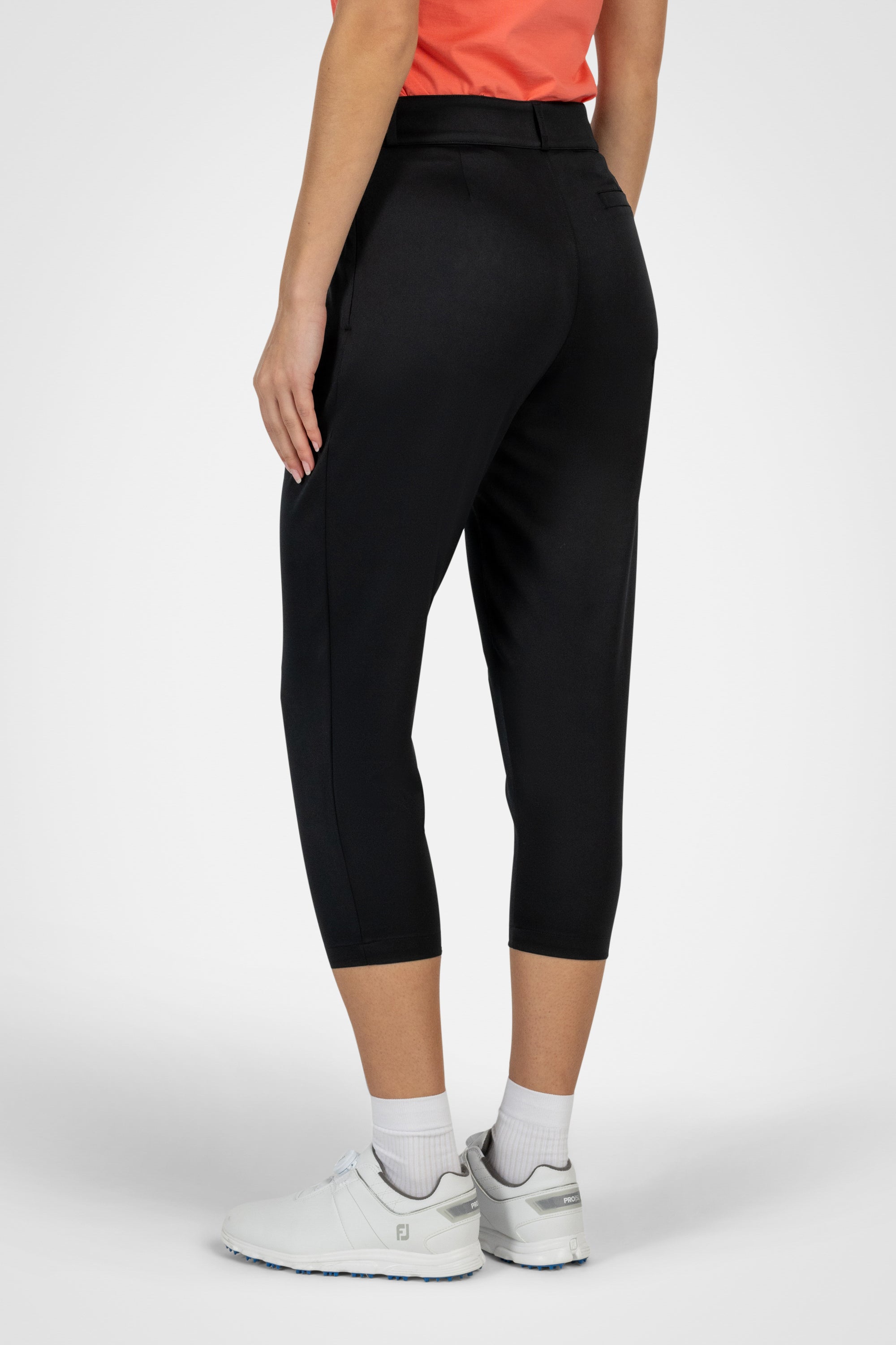 Courseluxe Cropped Pants