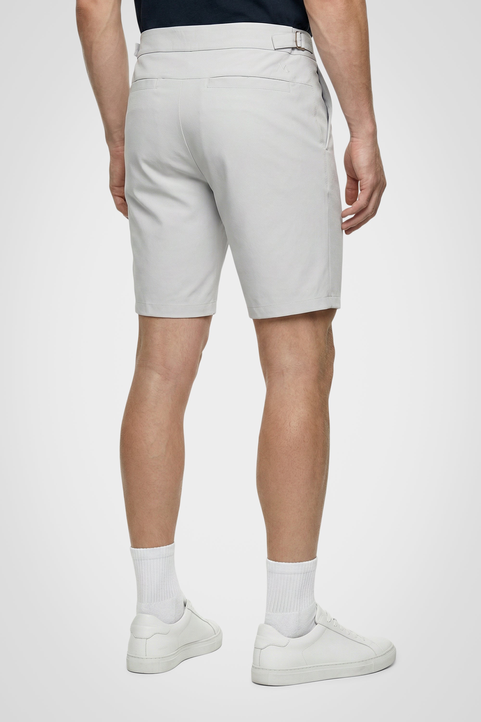 GL18 Tailored Short