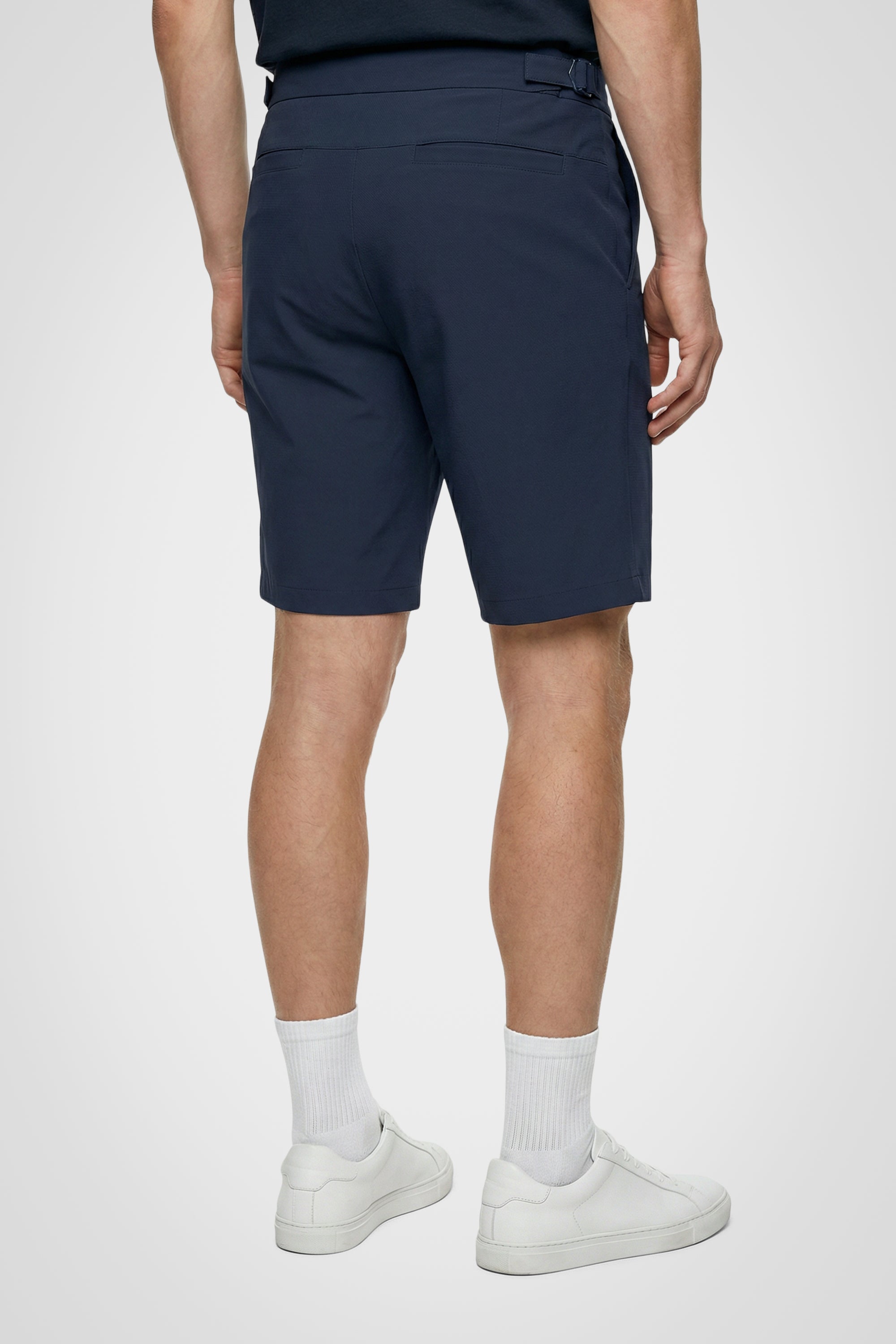 GL18 Tailored Short